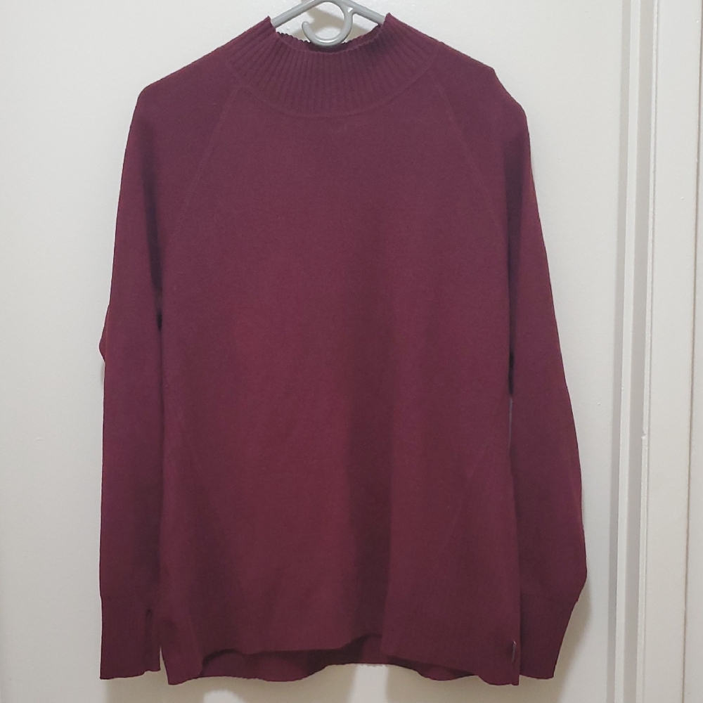 Eddie Bauer Women's Burgundy Crewneck Sweater